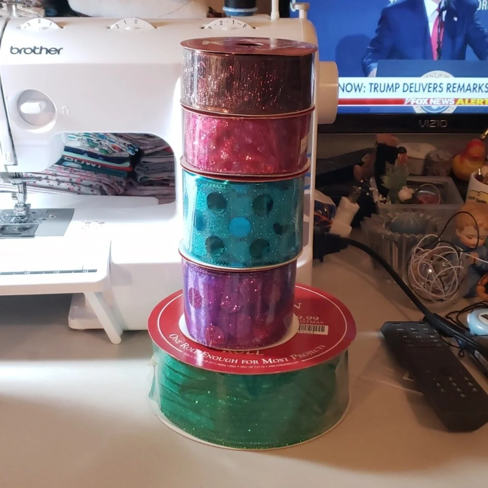 Colorful Ribbon Set - Picture 4 of 8